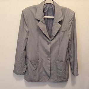PrettyLittleThing Light Gray Blazer